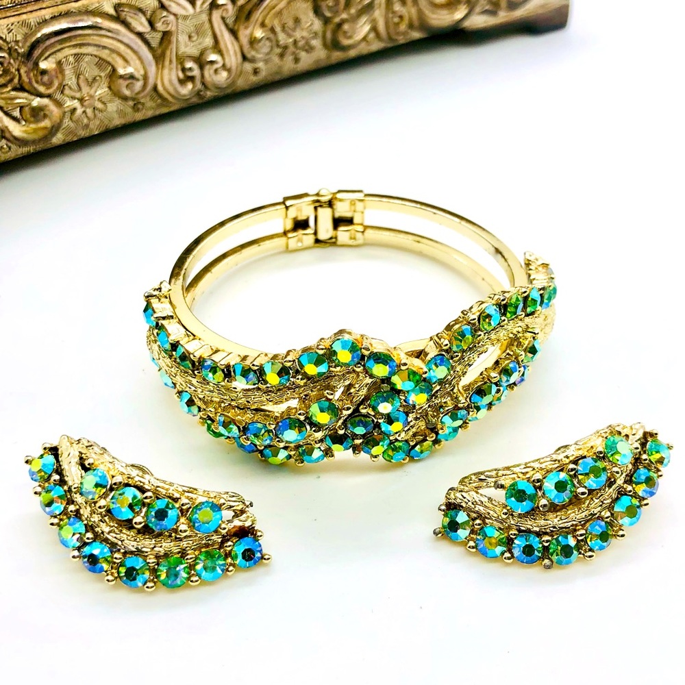 Vintage Aurora Borealis Rhinestone Bracelet Demi Parure Set